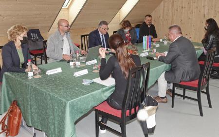 Podpis pogodbe o državnem sofinanciranju Notranjskega parka 17 Foto Tine Šubic